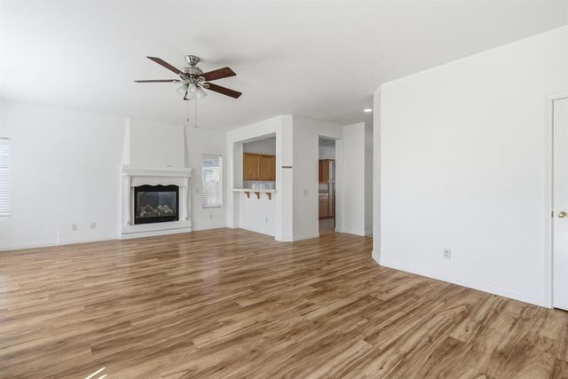 3920 Mount Ritter Ct, Stockton, CA 95212