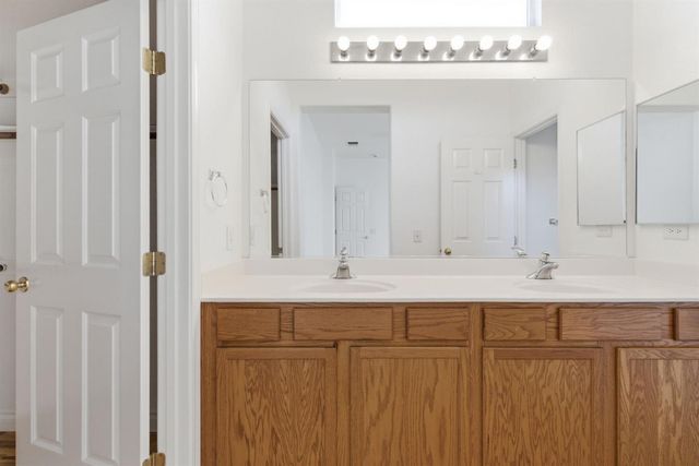 3920 Mount Ritter Ct, Stockton, CA 95212