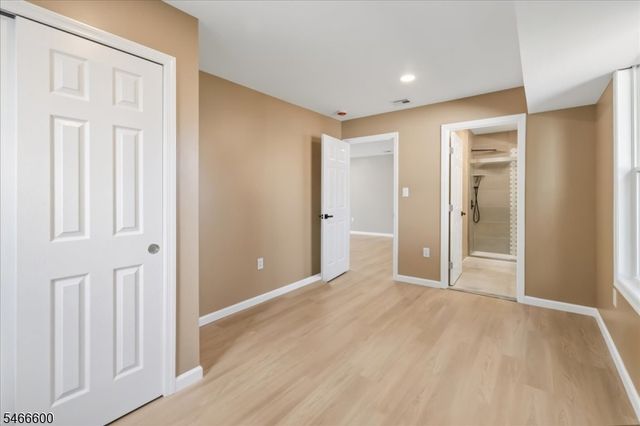 Harvey Ave, Rochelle Park Twp., NJ 07662