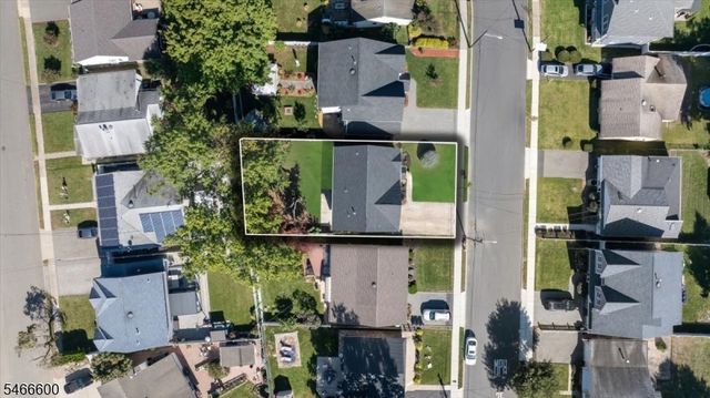 Harvey Ave, Rochelle Park Twp., NJ 07662