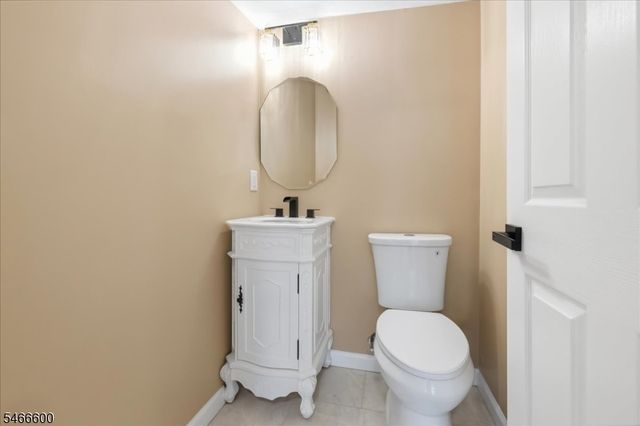 Harvey Ave, Rochelle Park Twp., NJ 07662