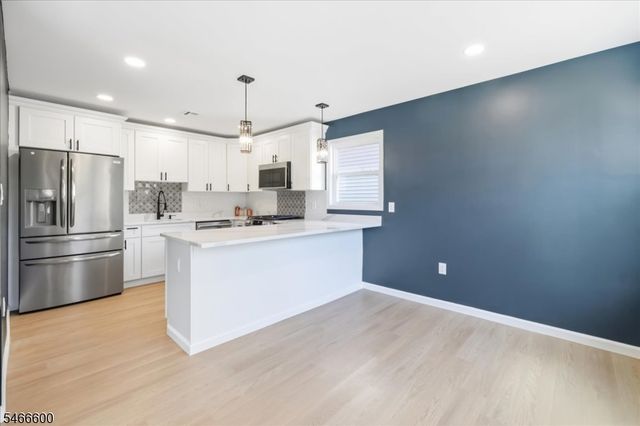 Harvey Ave, Rochelle Park Twp., NJ 07662