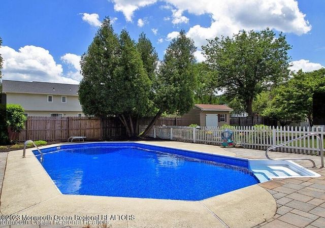1591 Marco Island Drive, Toms River, NJ 08753