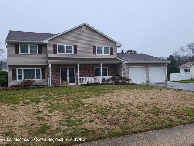 1591 Marco Island Drive, Toms River, NJ 08753