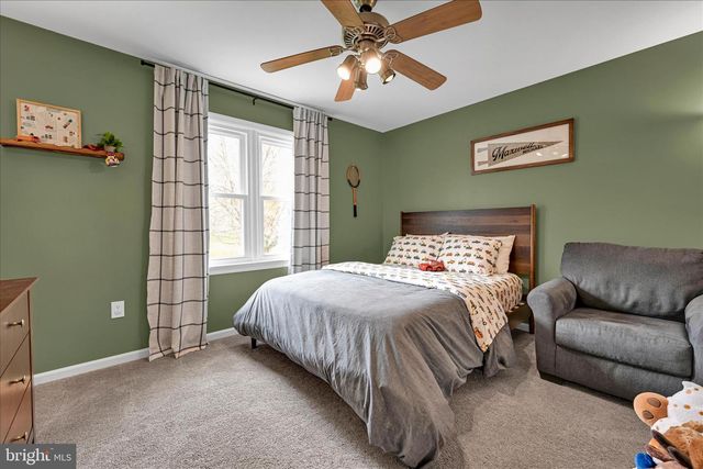 320 COACHMAN LN, Palmyra, PA 17078