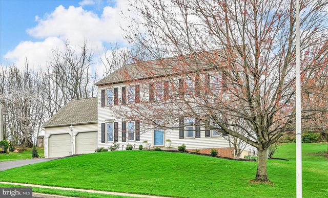 320 COACHMAN LN, Palmyra, PA 17078