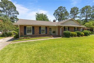 427 Northview Drive, Fayetteville, NC 28303