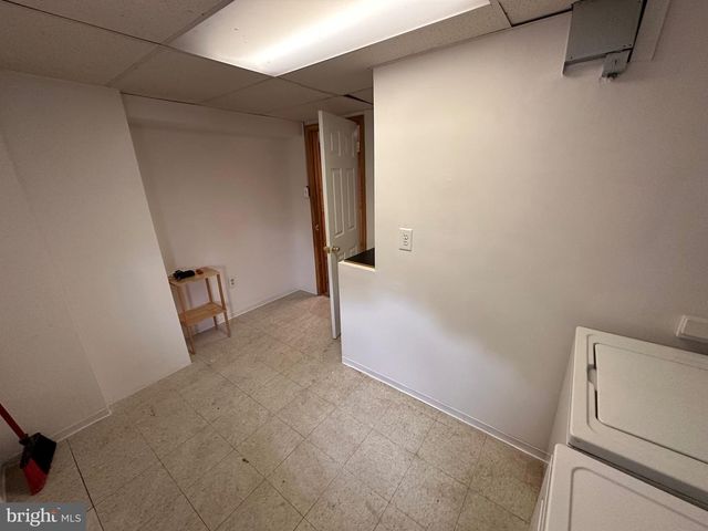 12032 MILLBROOK RD, Philadelphia, PA 19154