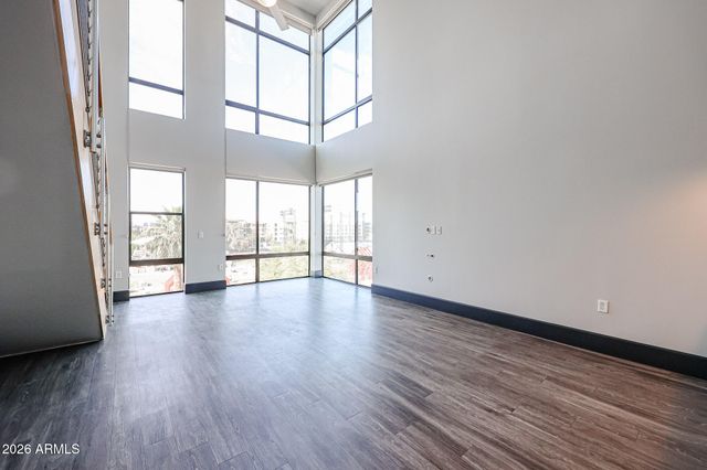 1130 N 2nd Street Apt 405, Phoenix, AZ 85004
