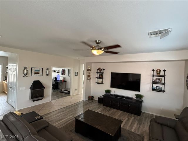 3744 Fading Sun Street, Las Vegas, NV 89135