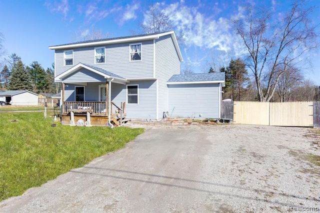 1814 Leland Road, Kimball, MI 48074