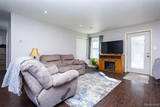 1814 Leland Road, Kimball, MI 48074