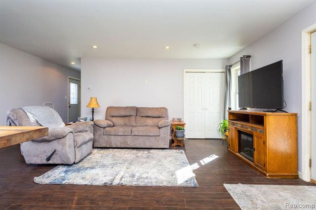 1814 Leland Road, Kimball, MI 48074