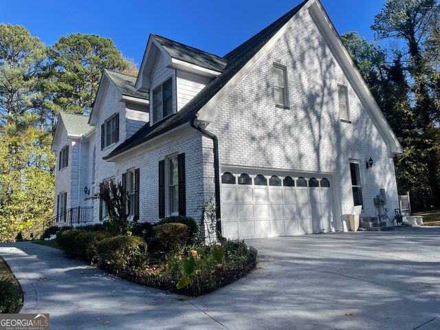 4748 SW Arcado Road SW, Lilburn, GA 30047