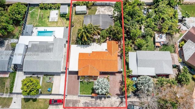 11950 SW 182nd Ter, Miami, FL 33177