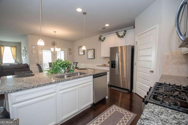 531 Carleton Place, Locust Grove, GA 30248