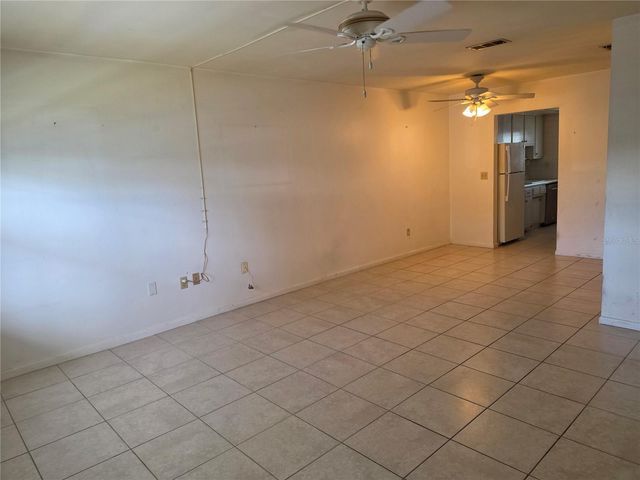 5850 21ST STREET N 15, St Petersburg, FL 33714