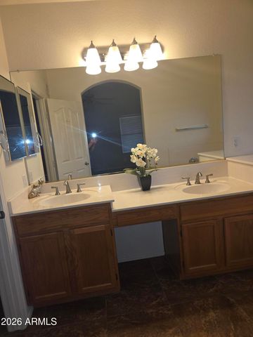 1167 W Lisa Lane, Tempe, AZ 85284