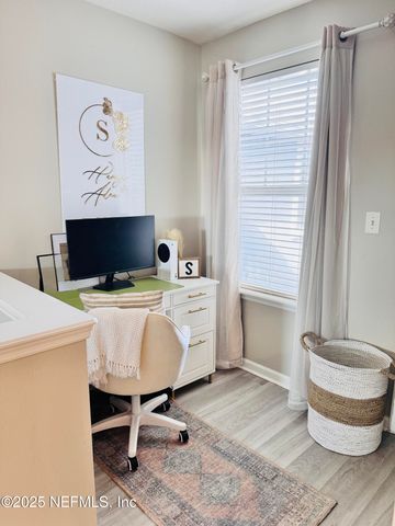 8882 SHELL ISLAND Drive, Jacksonville, FL 32216