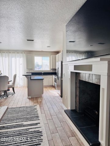 8882 SHELL ISLAND Drive, Jacksonville, FL 32216