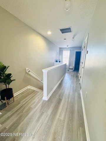 8882 SHELL ISLAND Drive, Jacksonville, FL 32216