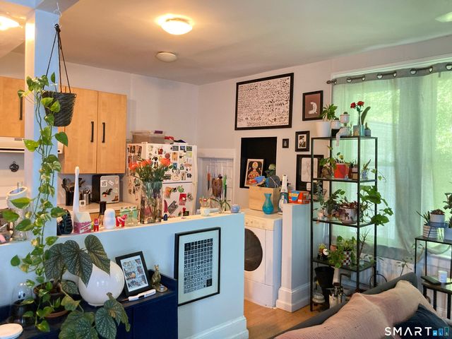 102 Mansfield Street, New Haven, CT 06511