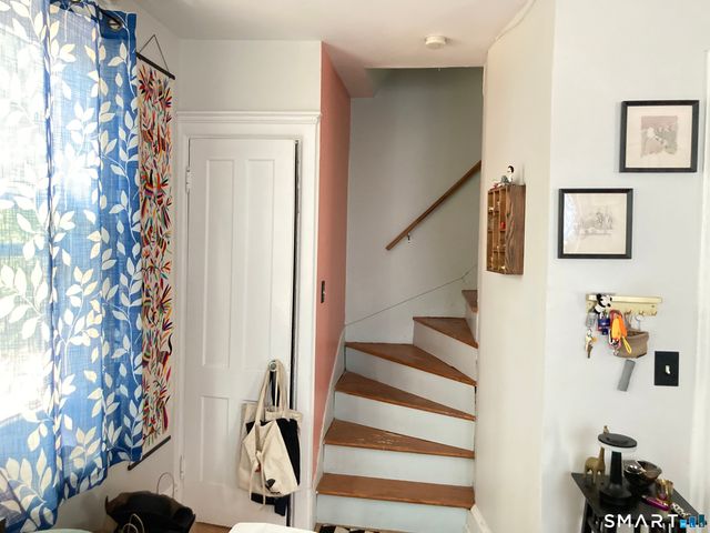 102 Mansfield Street, New Haven, CT 06511