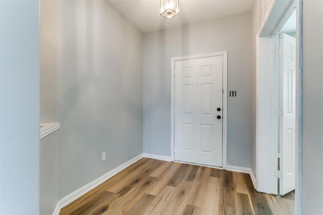 815 Creekside Drive, Little Elm, TX 75068