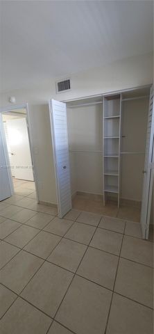 19600 SW 110th Court 213, Cutler Bay, FL 33157