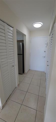 19600 SW 110th Court 213, Cutler Bay, FL 33157
