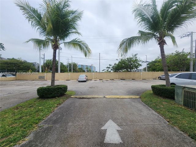 19600 SW 110th Court 213, Cutler Bay, FL 33157