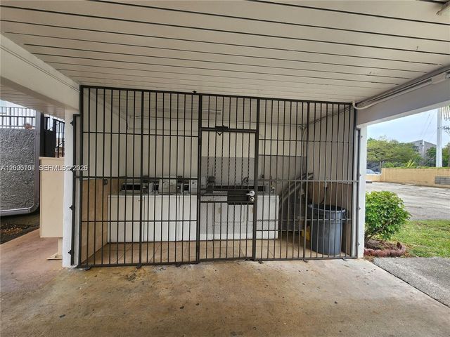19600 SW 110th Court 213, Cutler Bay, FL 33157
