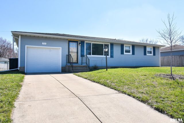 701 BELAIRE Drive, Washington, IL 61571