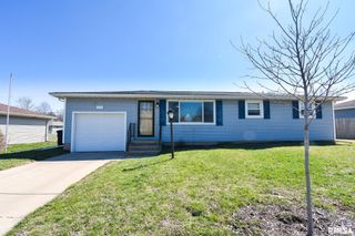 701 BELAIRE Drive, Washington, IL 61571