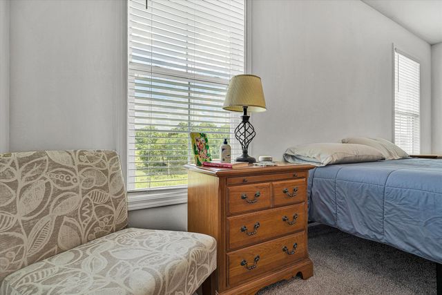 2145 Kings Walk DR, Roanoke, VA 24012