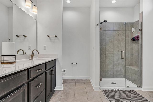 2145 Kings Walk DR, Roanoke, VA 24012