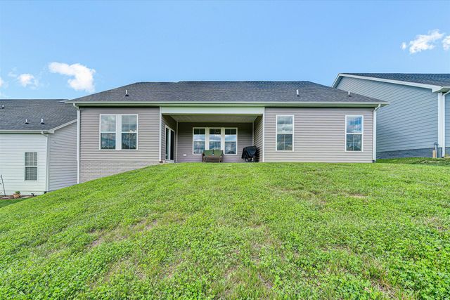 2145 Kings Walk DR, Roanoke, VA 24012