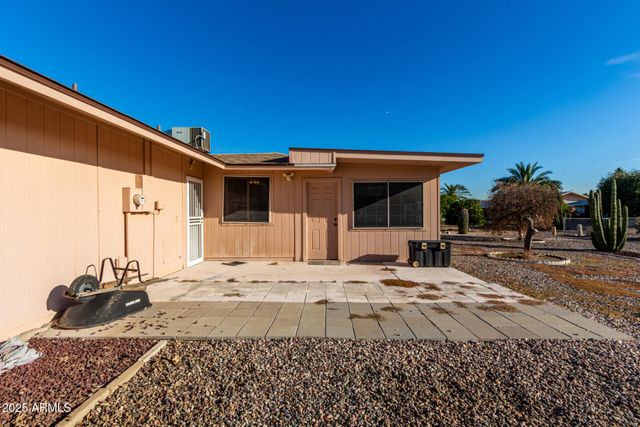 9739 W Alabama Avenue W, Sun City, AZ 85351