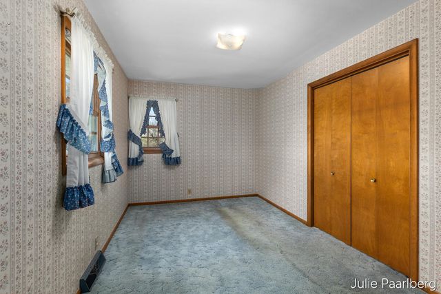 6343 Egan Avenue SE, Caledonia, MI 49316