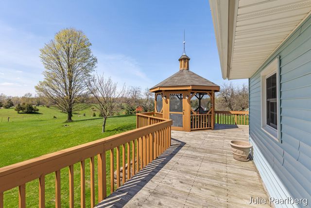 6343 Egan Avenue SE, Caledonia, MI 49316