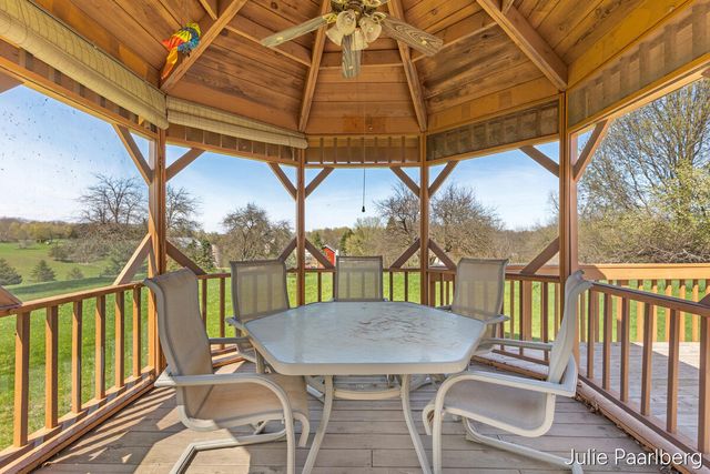 6343 Egan Avenue SE, Caledonia, MI 49316