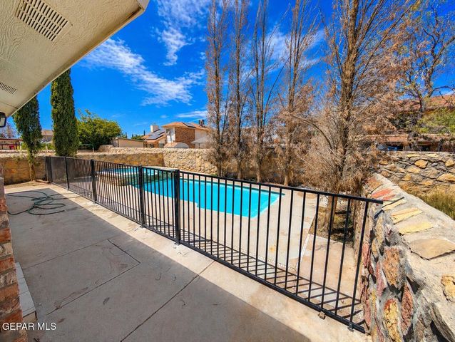 11409 CHICKASAW Drive, El Paso, TX 79936