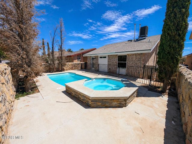 11409 CHICKASAW Drive, El Paso, TX 79936