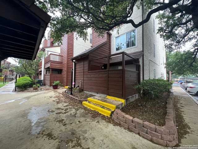 10527 Perrin Beitel Rd Apt C102, San Antonio, TX 78217