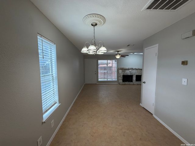 10527 Perrin Beitel Rd Apt C102, San Antonio, TX 78217