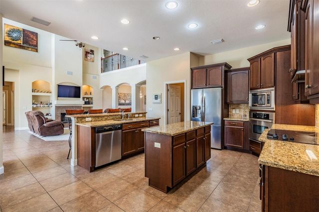 12408 EAGLES ENTRY DRIVE, Odessa, FL 33556