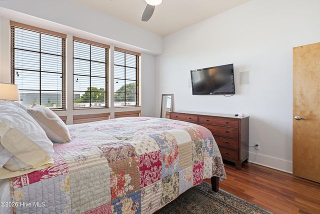 801 N 4th Street Apt 502, Wilmington, NC 28401