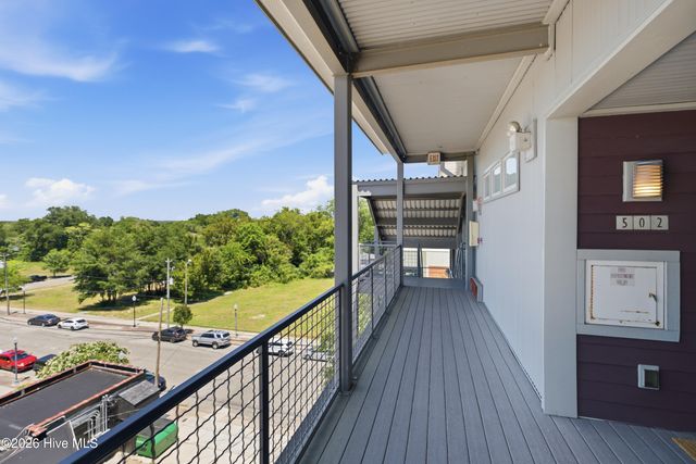 801 N 4th Street Apt 502, Wilmington, NC 28401