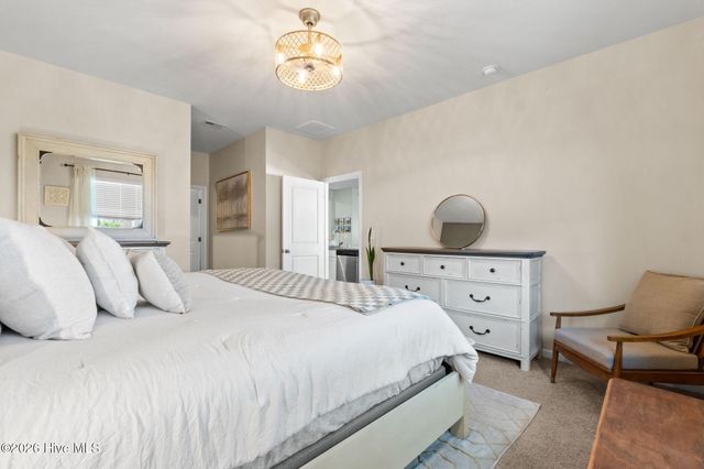 1006 Burled Oak Ridge Loop SE, Bolivia, NC 28422