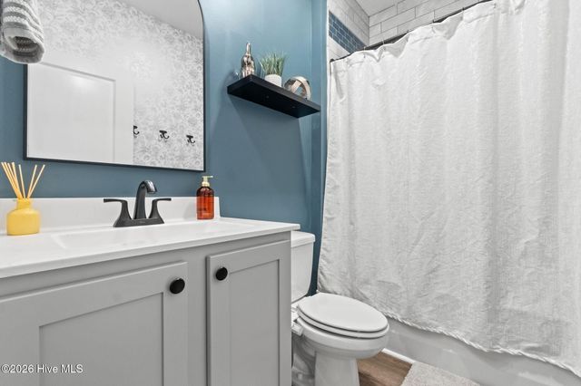 1006 Burled Oak Ridge Loop SE, Bolivia, NC 28422